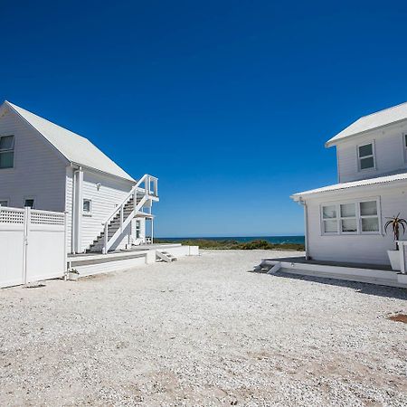 Pearl Bay Beach Home Yzerfontein Exterior foto