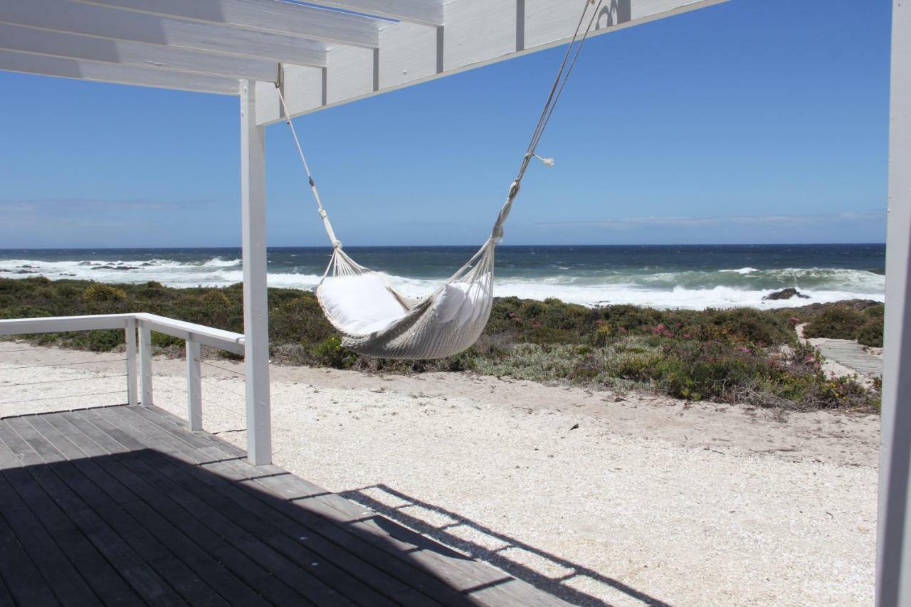 Pearl Bay Beach Home Yzerfontein Exterior foto