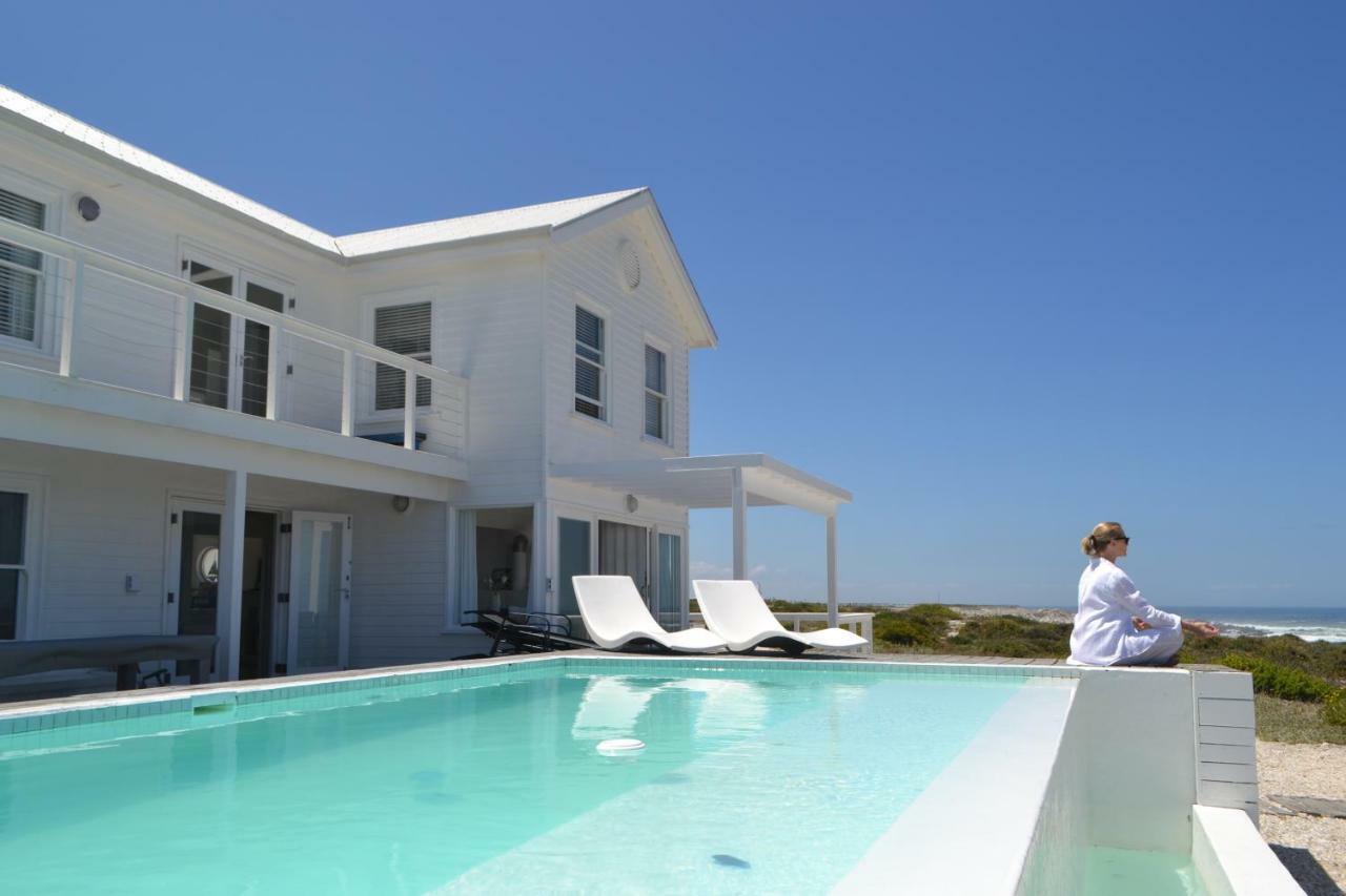 Pearl Bay Beach Home Yzerfontein Exterior foto