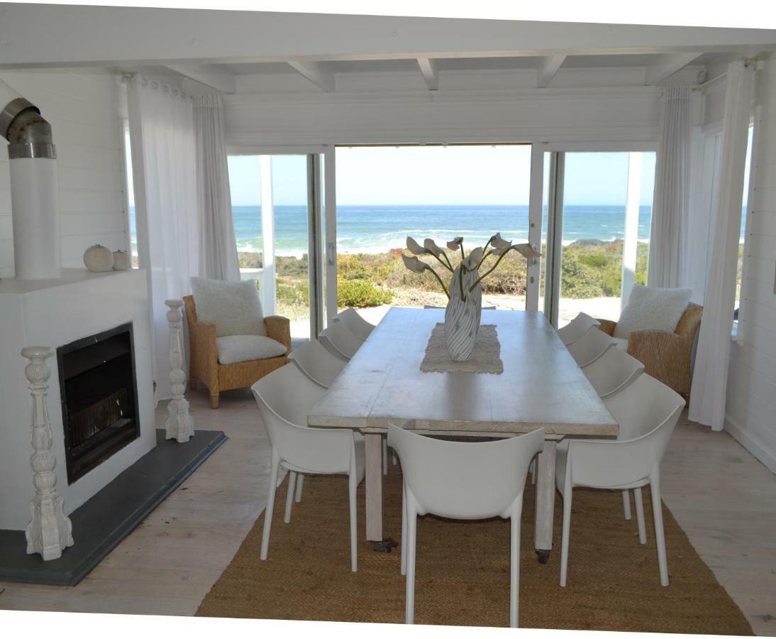 Pearl Bay Beach Home Yzerfontein Exterior foto