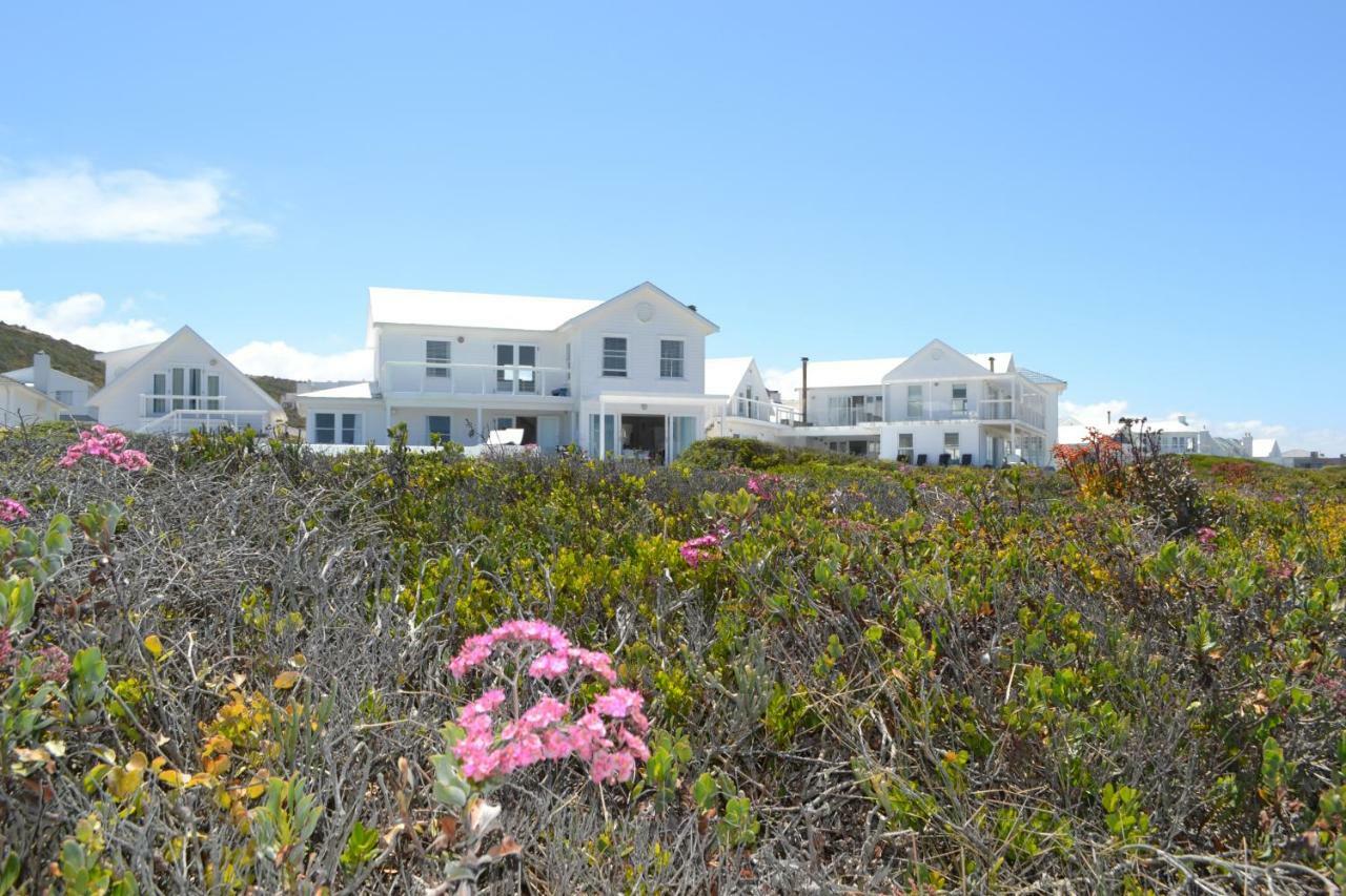 Pearl Bay Beach Home Yzerfontein Exterior foto