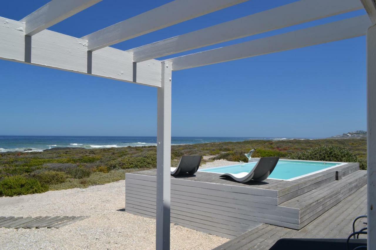 Pearl Bay Beach Home Yzerfontein Exterior foto